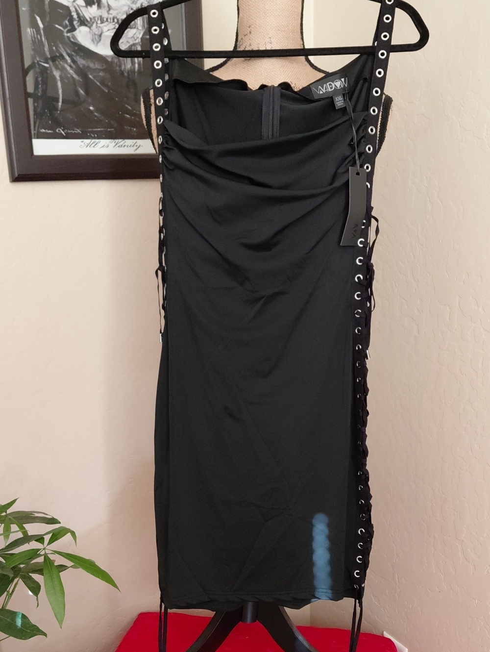 WIDOW XXL Black Lace-Up Bodycon Dress